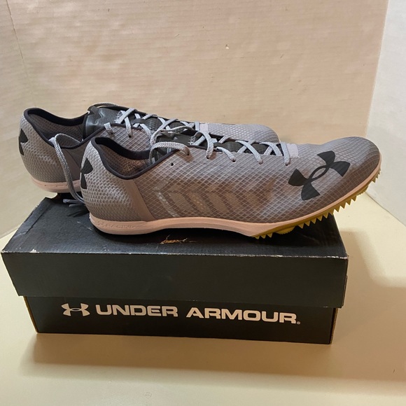 Under Armour Kick Distance 2 Track Shoes Grey Men’s Size 13 New - Picture 5 of 7